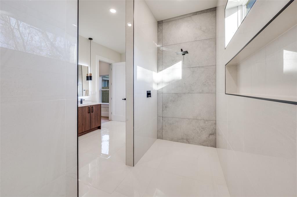 Victory Gardens - Residential