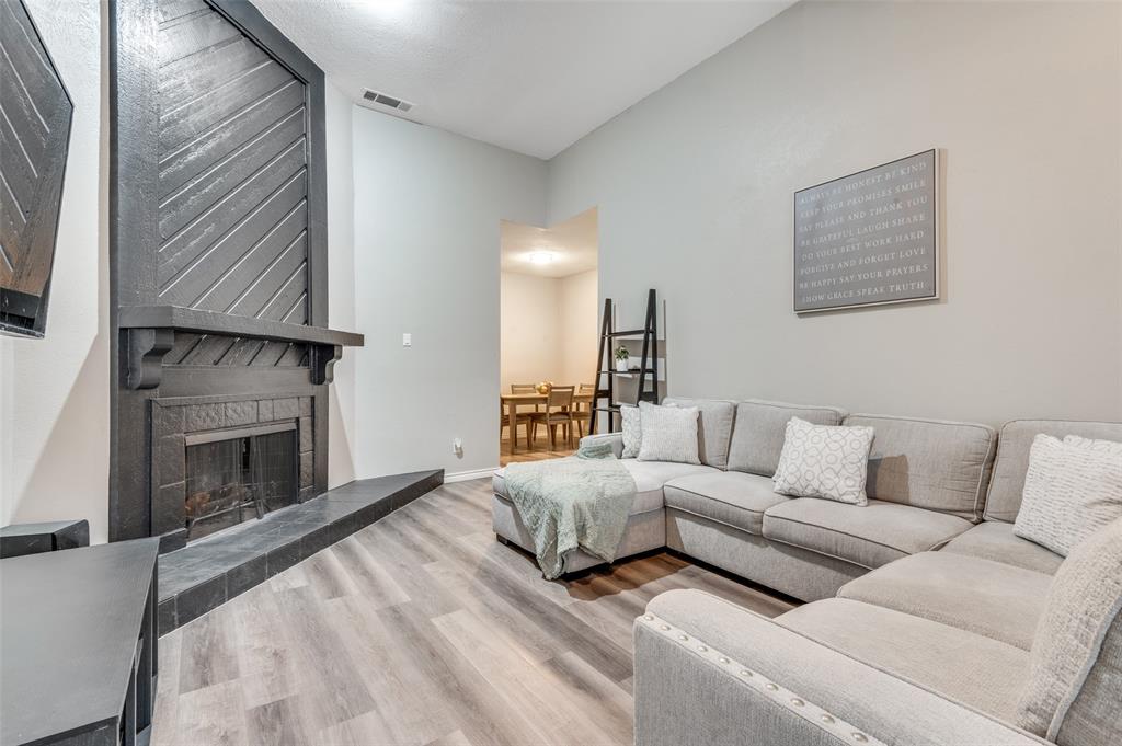 Cantor Park Condo - Residential