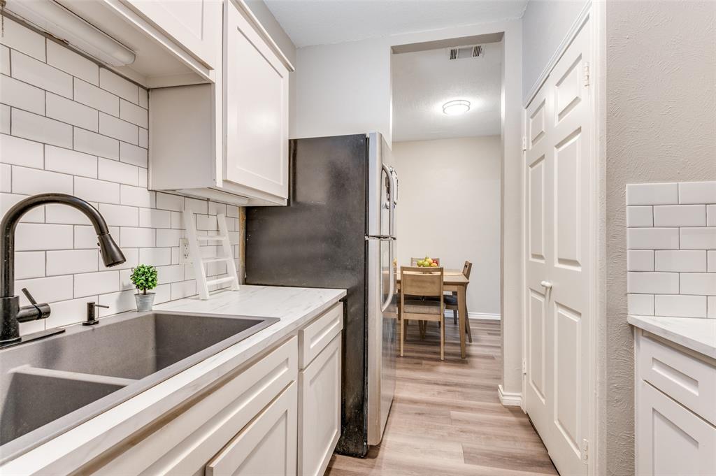 Cantor Park Condo - Residential