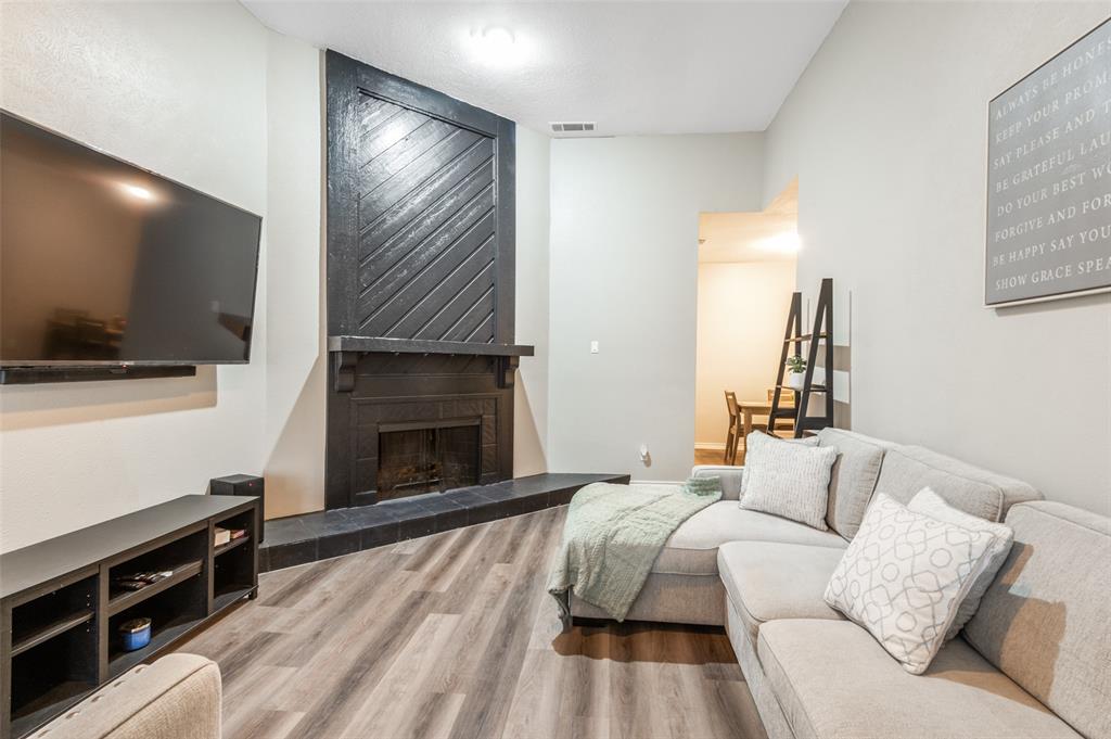 Cantor Park Condo - Residential