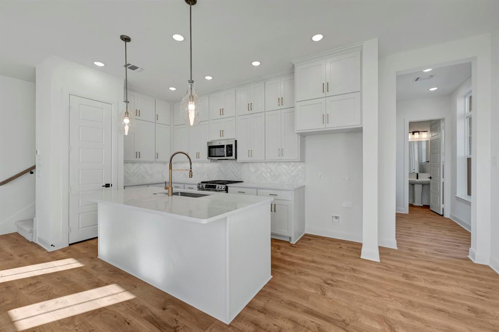 Painted Tree-Woodland West - Residential