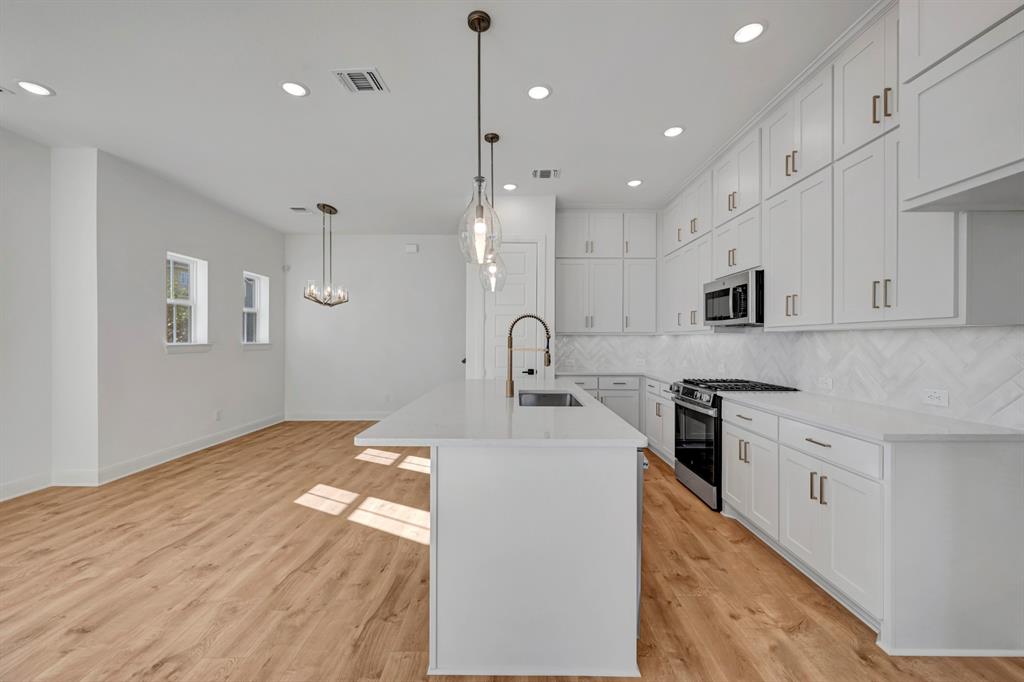 Painted Tree-Woodland West - Residential