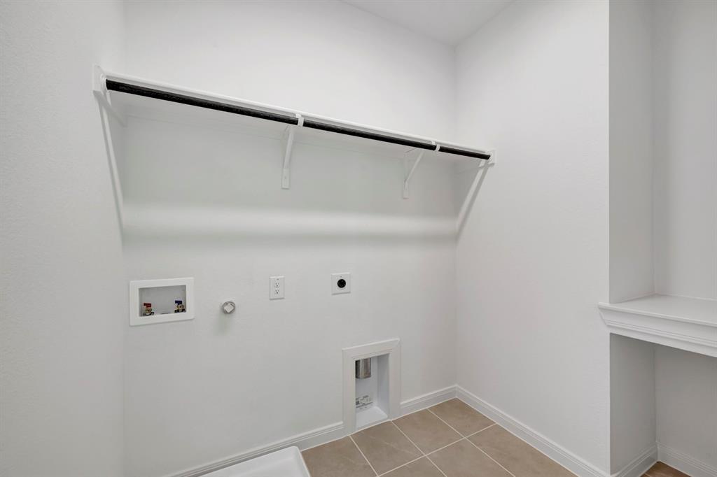 Painted Tree-Woodland West - Residential