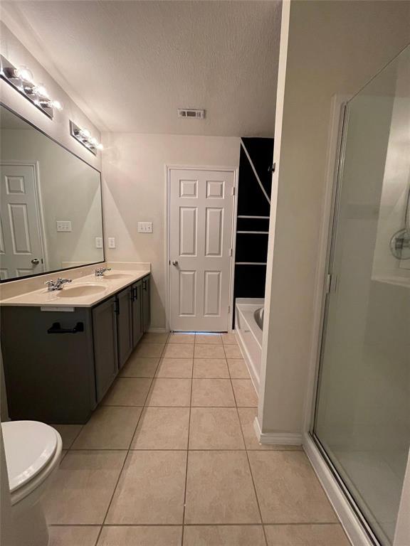 Parks At Boat Club The - Residential Lease