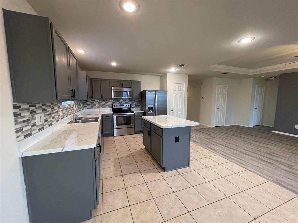 Parks At Boat Club The - Residential Lease