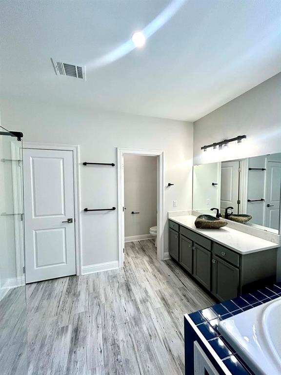 7417 Weathertop Drive