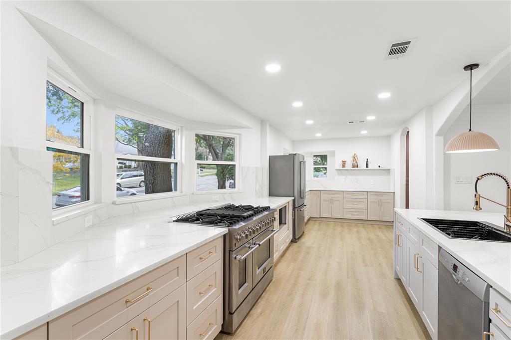 Lakeside Meadows Estates - Residential