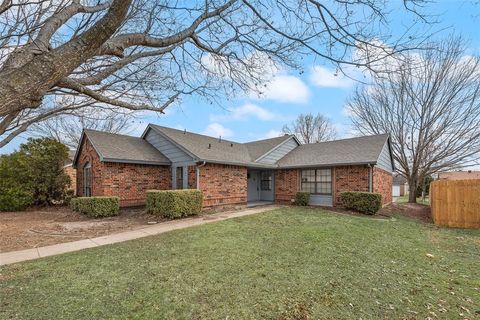 1362 Southridge Drive Lancaster TX 75146