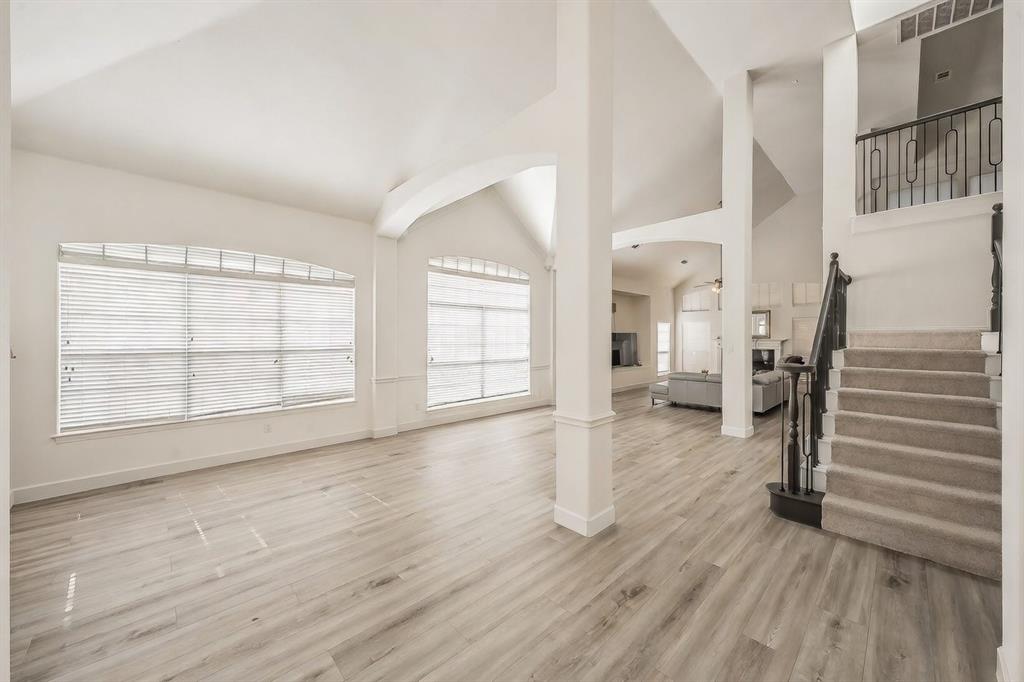 3221 Summerfield Drive