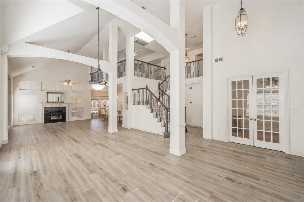 3221 Summerfield Drive