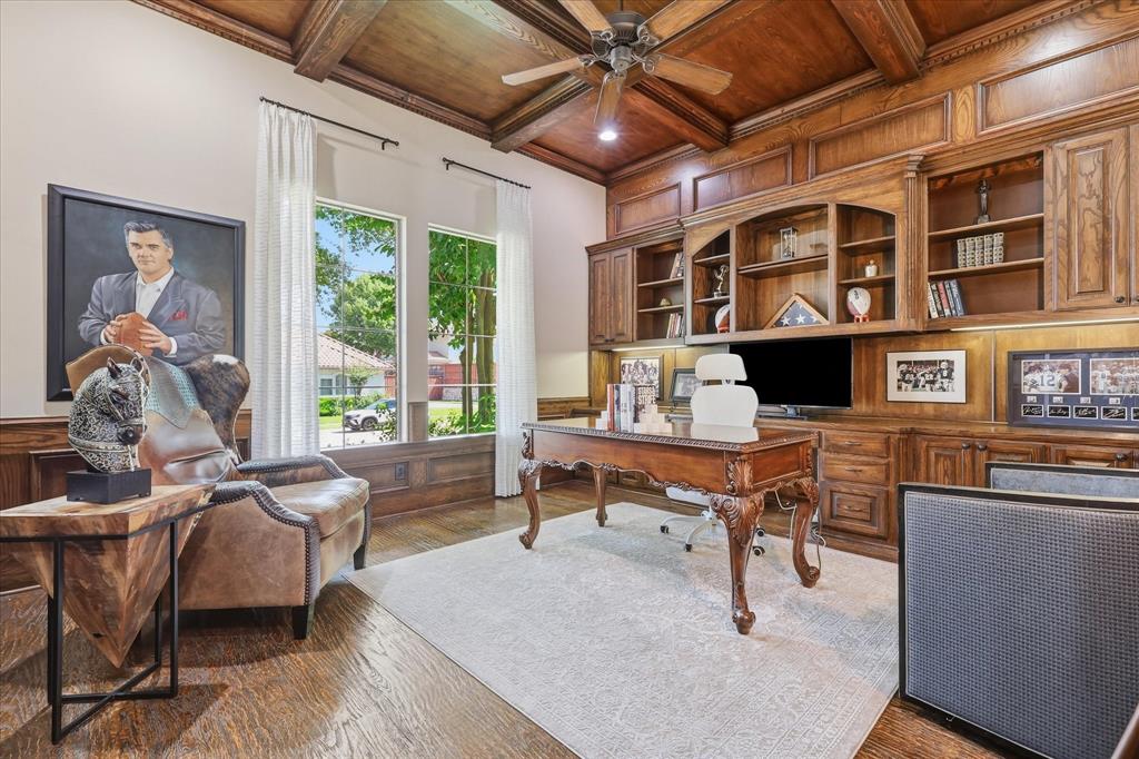 4579 Princess Caroline Court