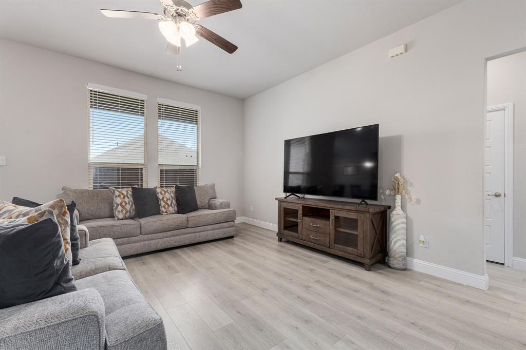 3711 Autumncrest Street