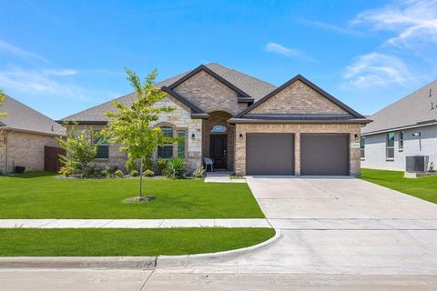 3711 Autumncrest Street Grand Prairie TX 76065
