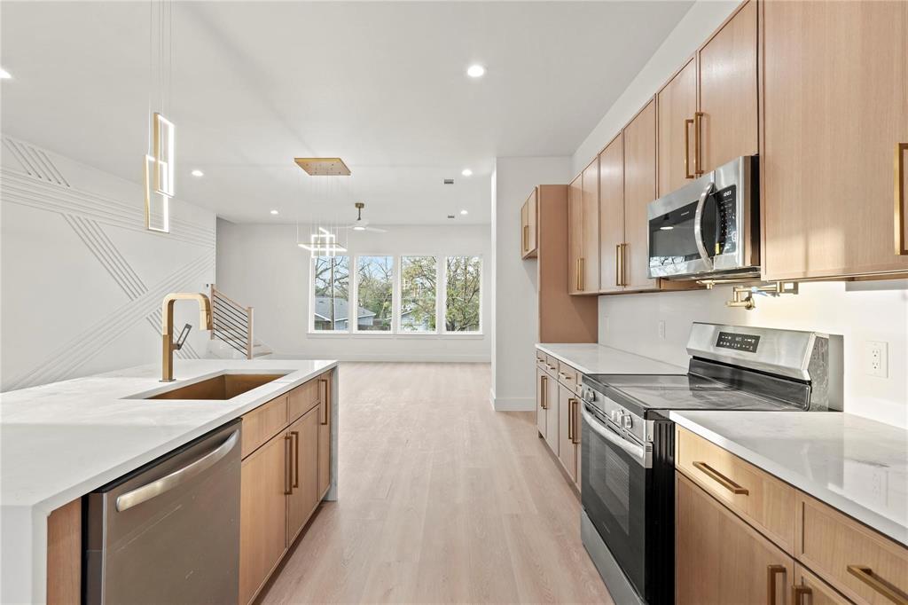 Victory Gardens 02 - Residential