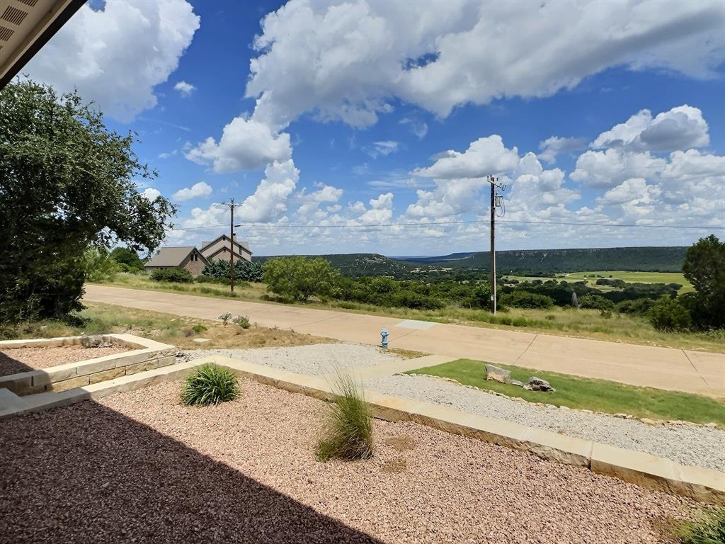 405 Oak Tree Drive
