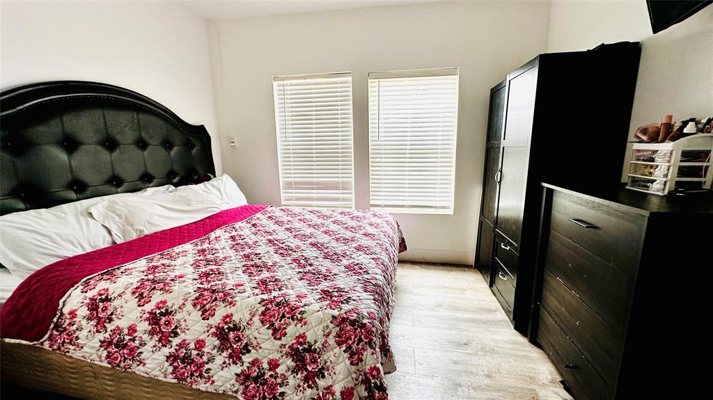 Eubanks B A - Residential