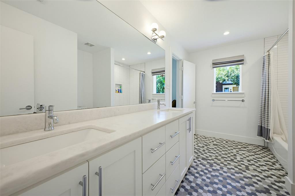 Bob O Link Estates - Residential