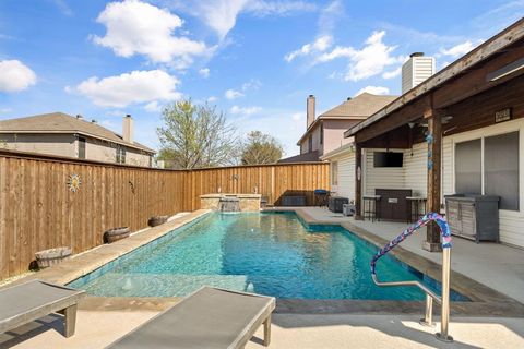 8001 Berkshire Drive Fort Worth TX 76137