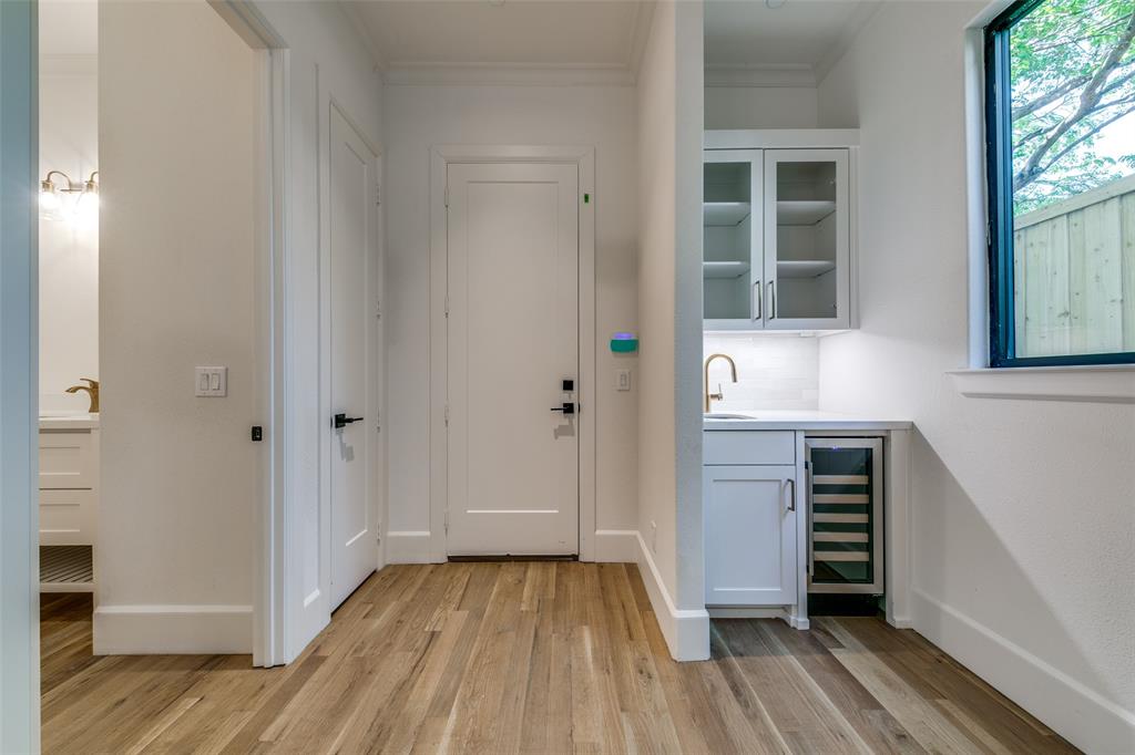 Highland Park High School - Residential