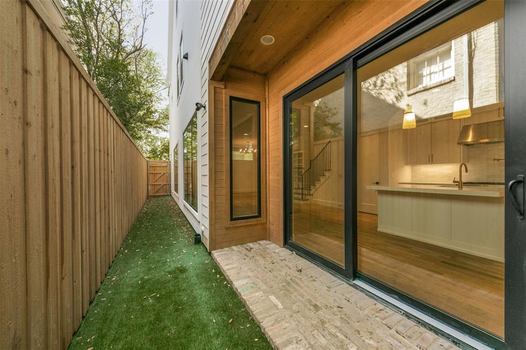 Highland Park High School - Residential