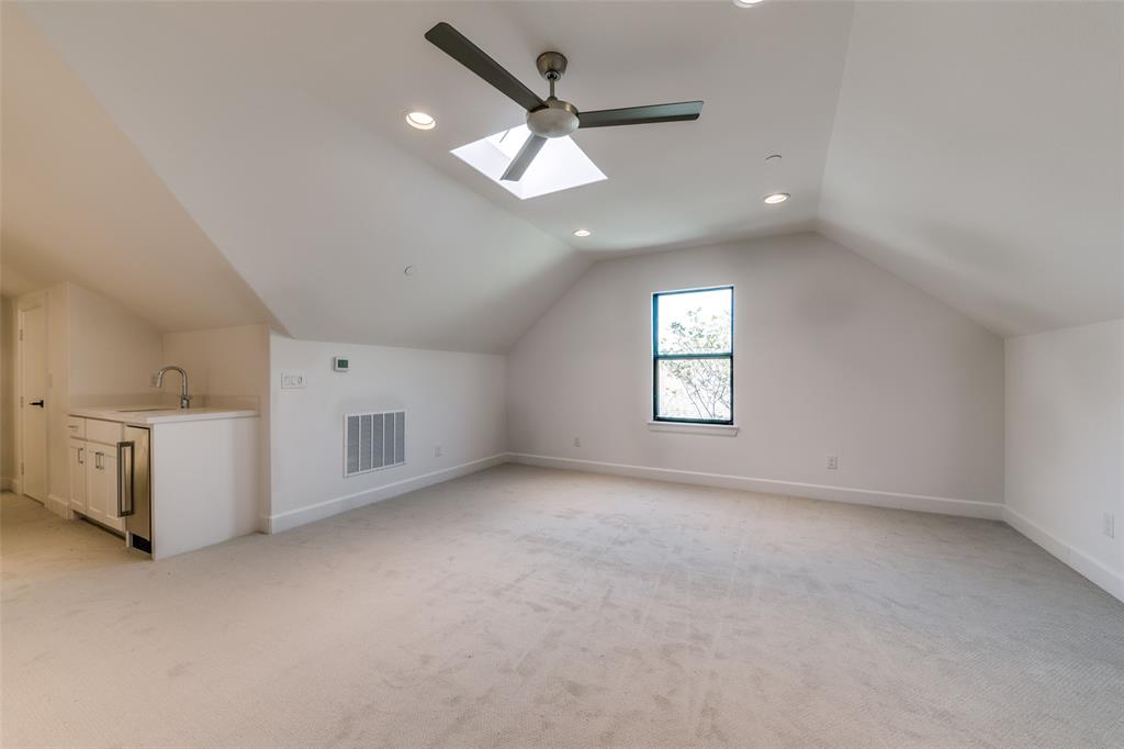 Highland Park High School - Residential