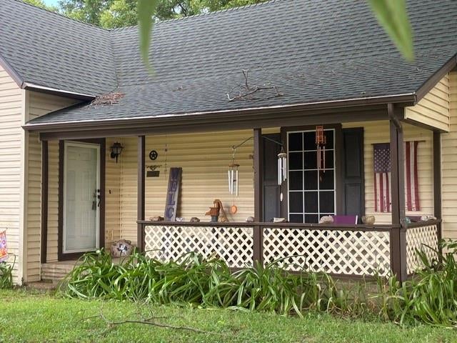 102 E 14th Street