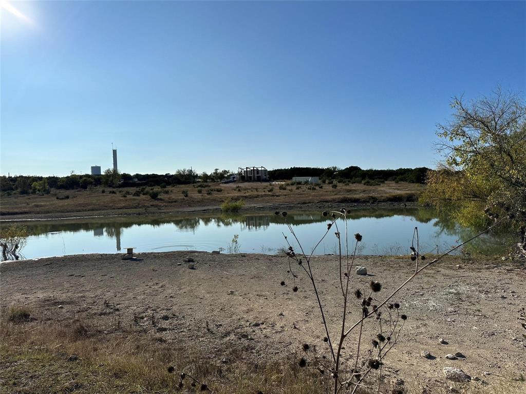 REV. ROSS MCLENNAN SURVEY SUB - Land