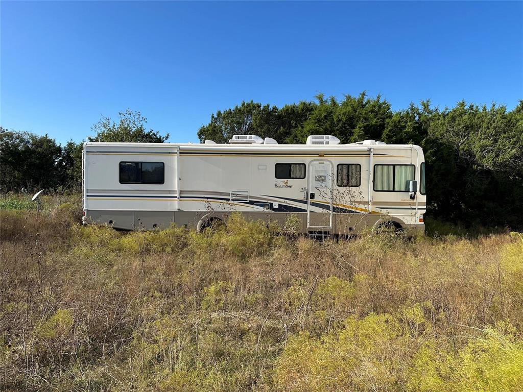 REV. ROSS MCLENNAN SURVEY SUB - Land