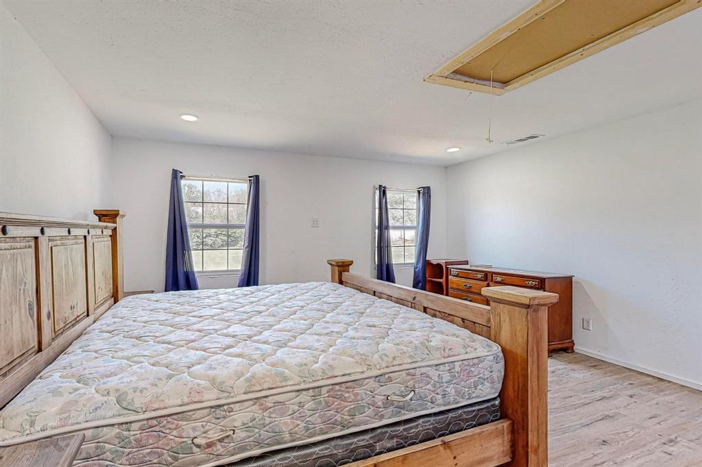 Southern Oaks Ph - Residential