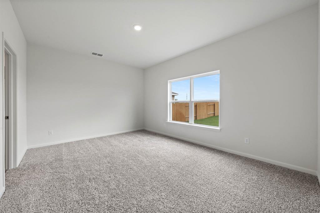 4904 Fillmore Drive