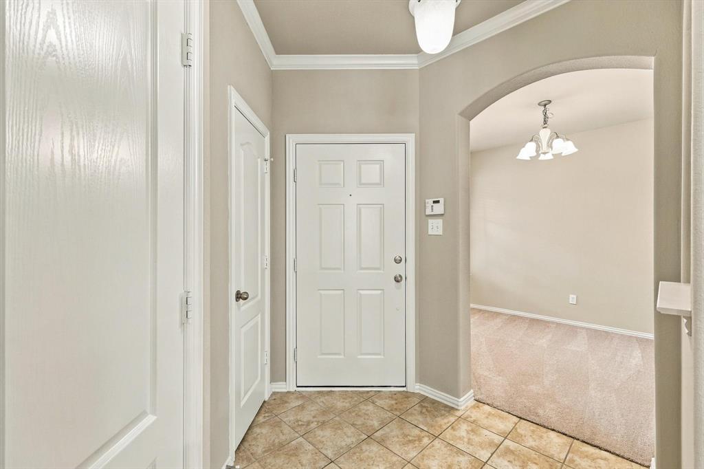 421 Marshall Way