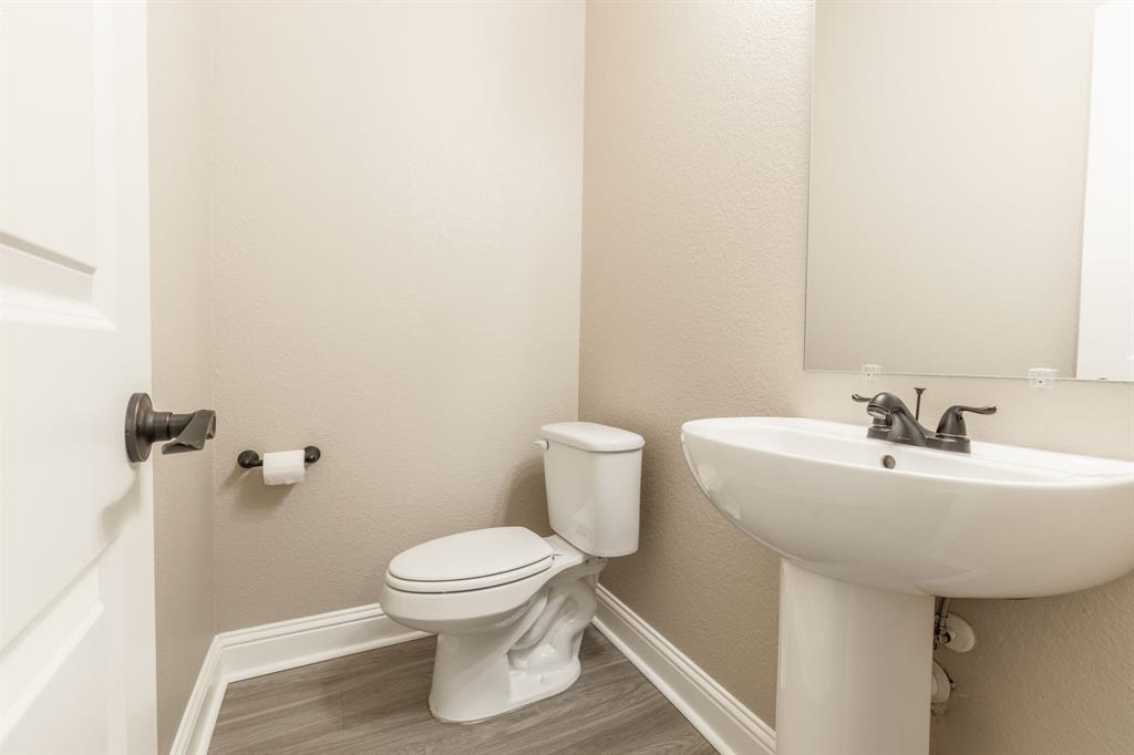 Wylie Lake Twnhms Add - Residential Lease