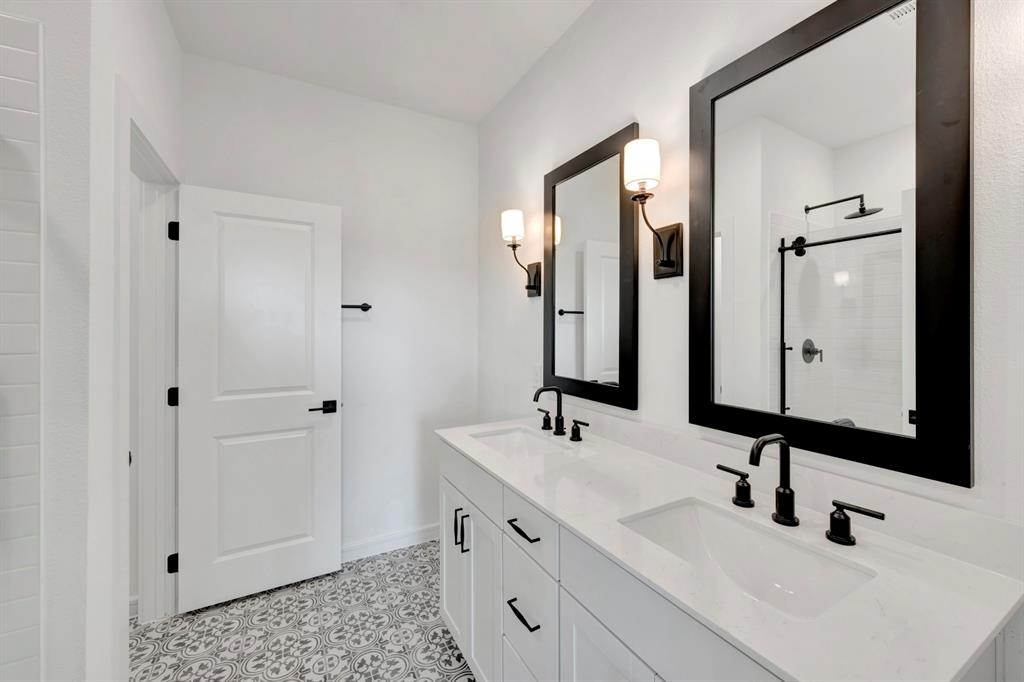 Noble Ridge - Residential