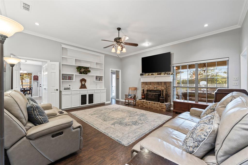 3900 Creekside Court