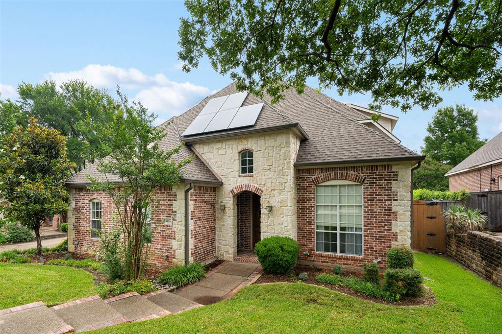 8016 Greensboro Drive