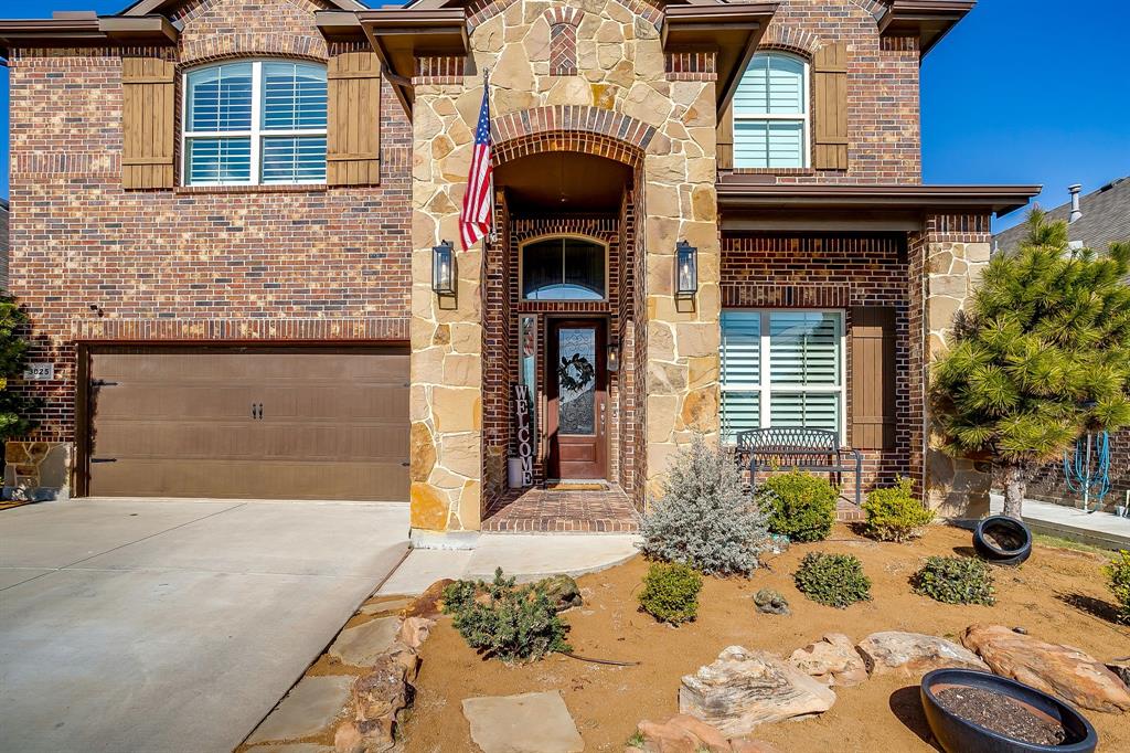 3025 Bella Lago Drive