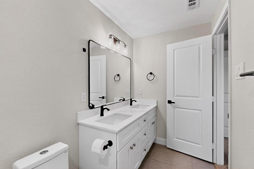 Eastwood Estates 3 - Residential Lease