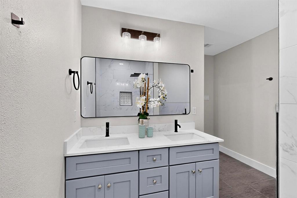 Eastwood Estates 3 - Residential Lease