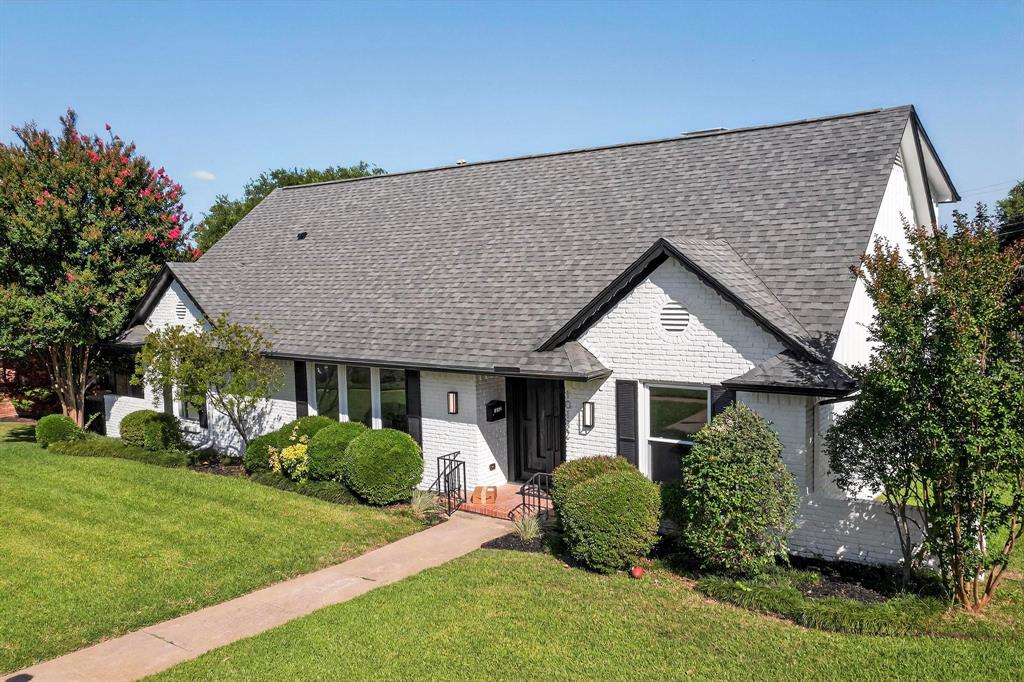 Eastwood Estates 3 - Residential Lease