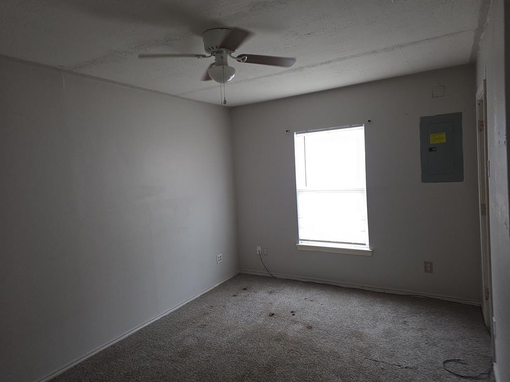 302 E Gertrude Street