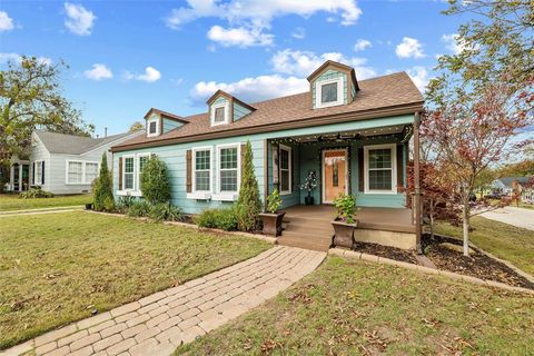 5000 Calmont Avenue Fort Worth TX 76107