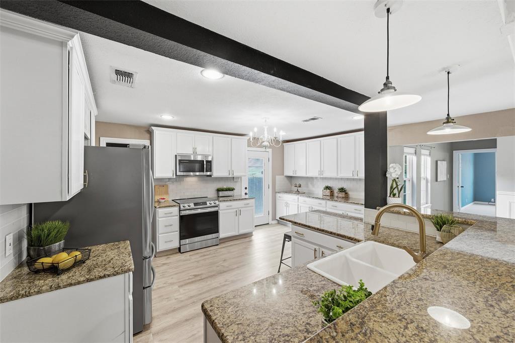 Chamberlain Arlington Heights 1st - Residential