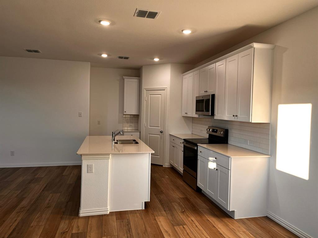 Chamberlain Crossing - Residential Lease