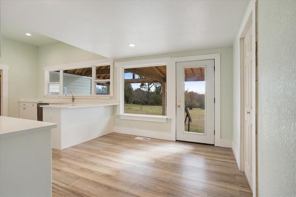 JS GUEST - Residential