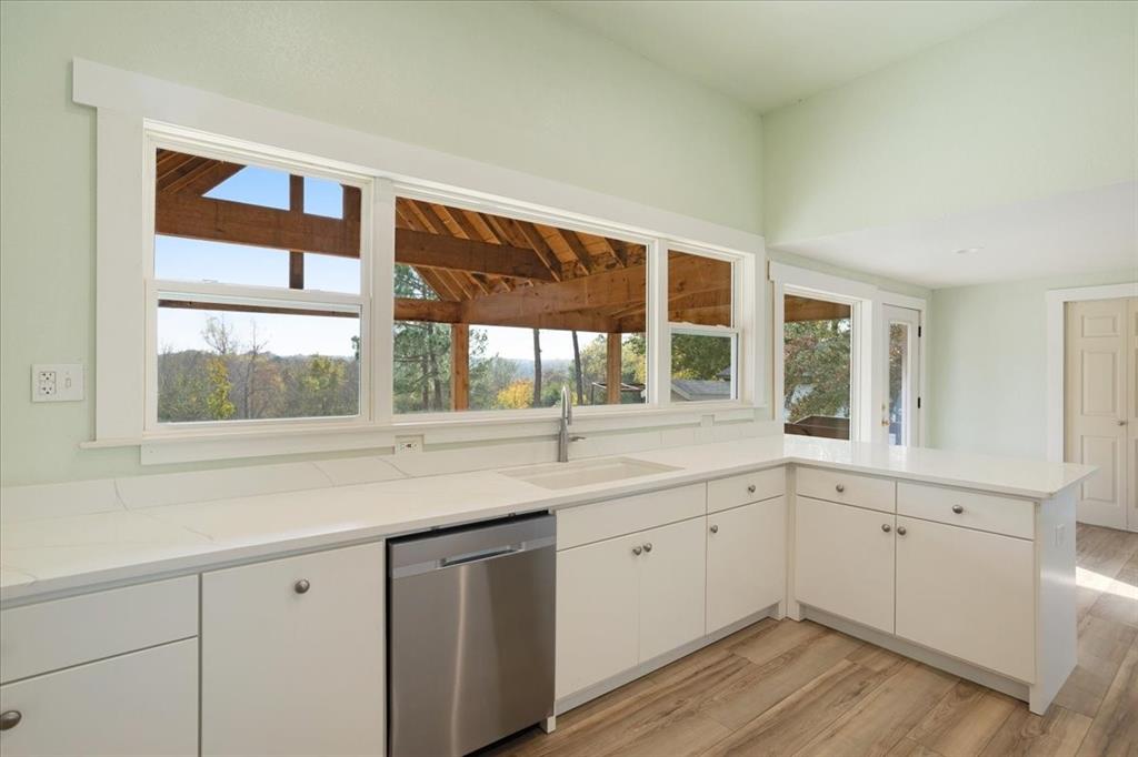 JS GUEST - Residential