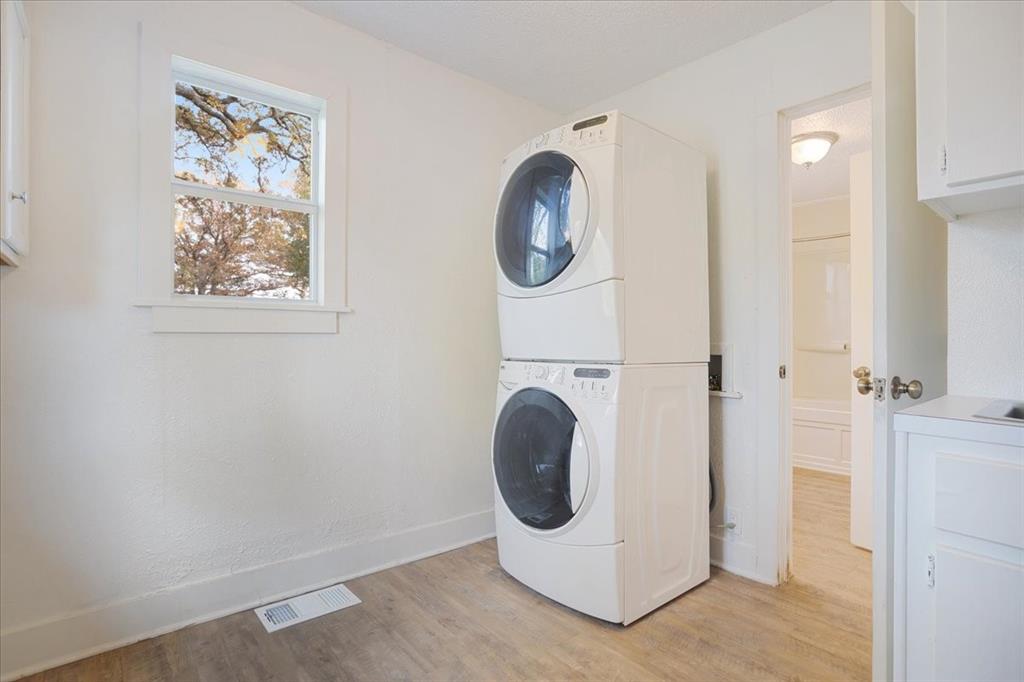 JS GUEST - Residential