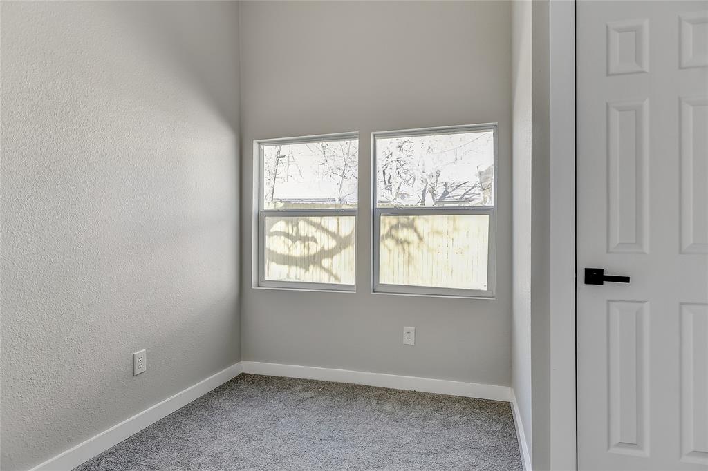 PERRYS ED 1ST - Residential Lease