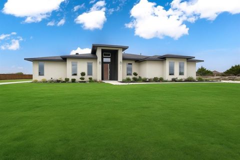 443 Whispering Way Red Oak TX 75154