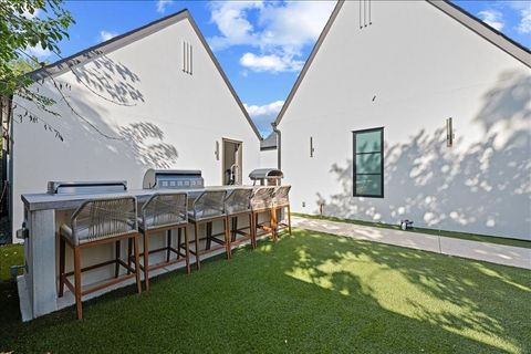 Tiny photo for 5839 Richmond Avenue, Dallas, TX 75206 (MLS # 21168626)