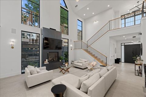 Tiny photo for 5839 Richmond Avenue, Dallas, TX 75206 (MLS # 21168626)